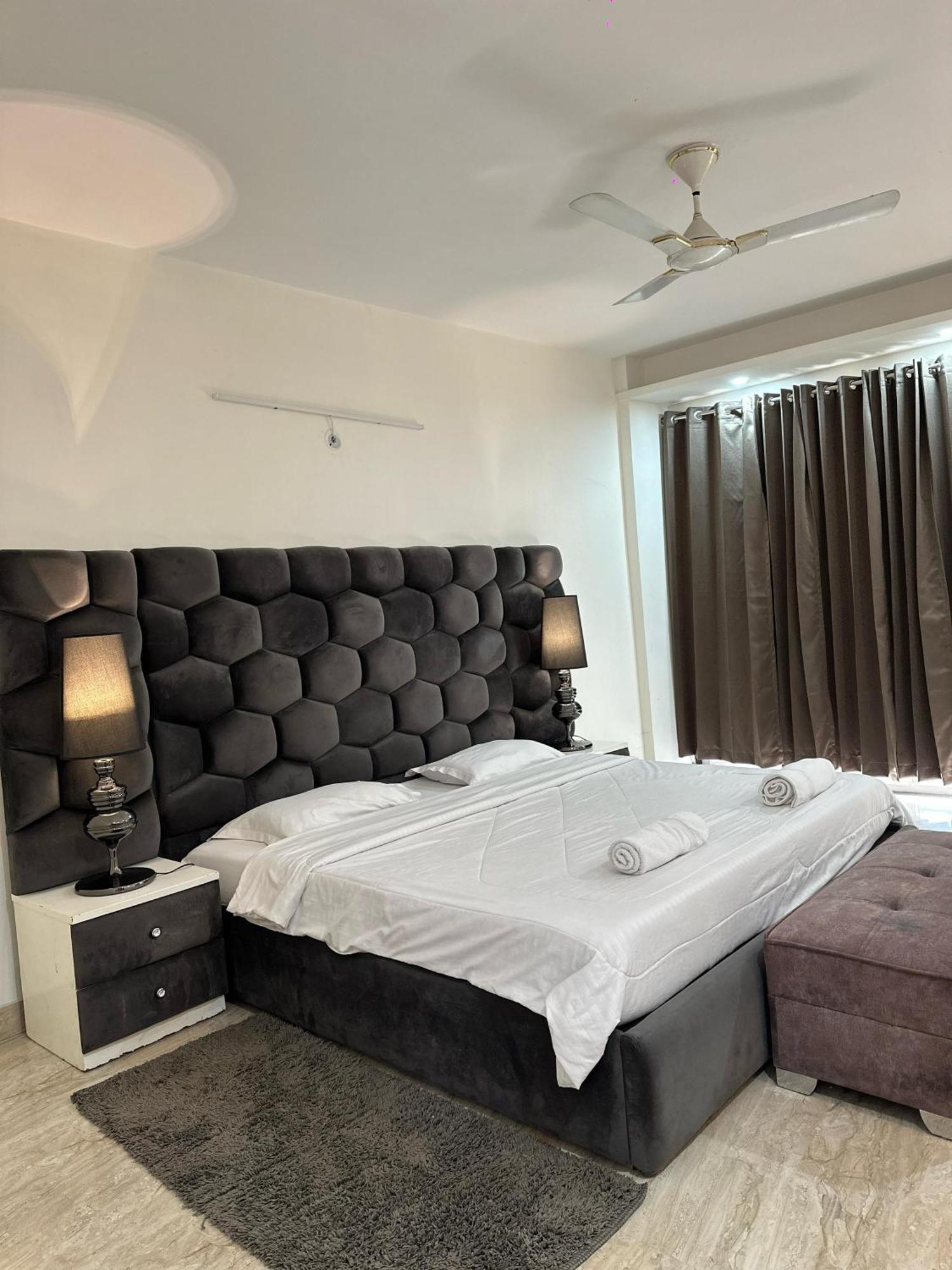 Sky Villa With Private Pool Noida Exteriér fotografie