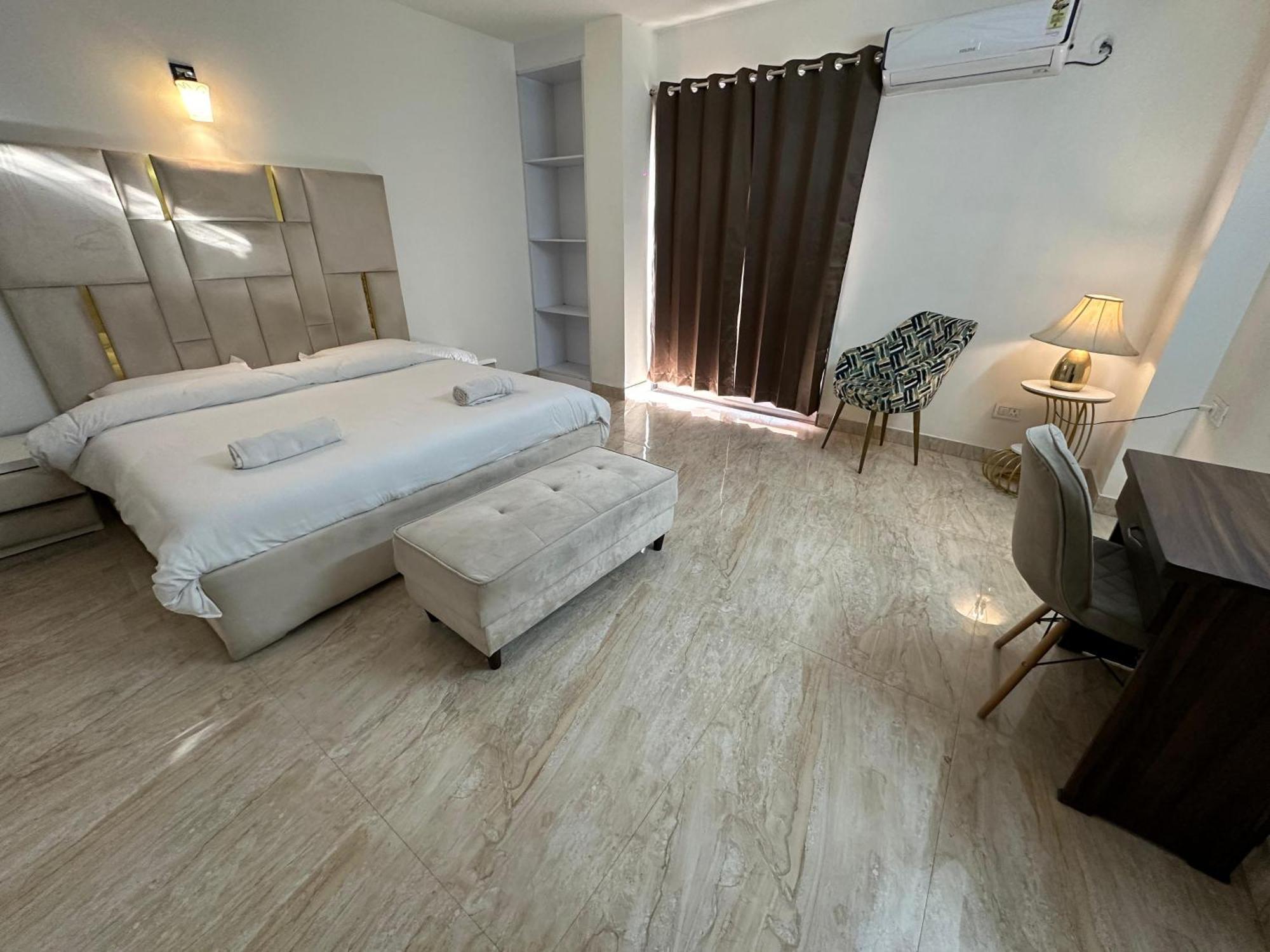 Sky Villa With Private Pool Noida Exteriér fotografie